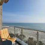 Strandburg 9017 *